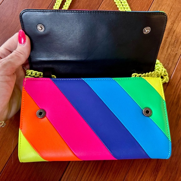 Kurt Geiger London Brixton Leather Shoulder/Crossbody. NWOT - Picture 5 of 16